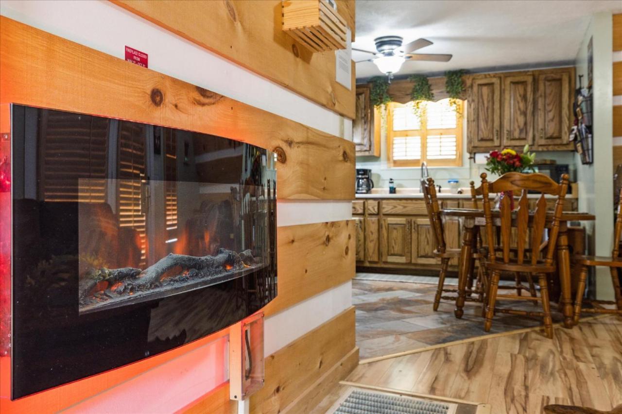 Smokey Max Chalet Sevierville Exteriér fotografie
